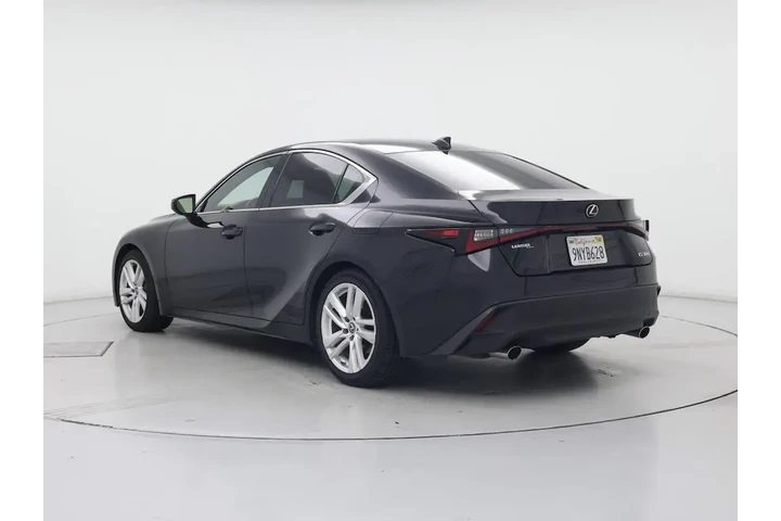 $31998 : Lexus IS 300 2021 4dr Sedan image 2