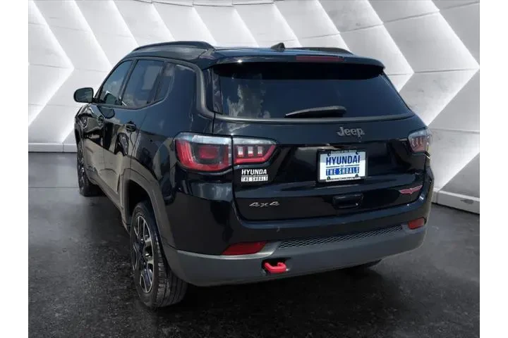 $14995 : Jeep Compass 2020 4x4 Trailh image 8