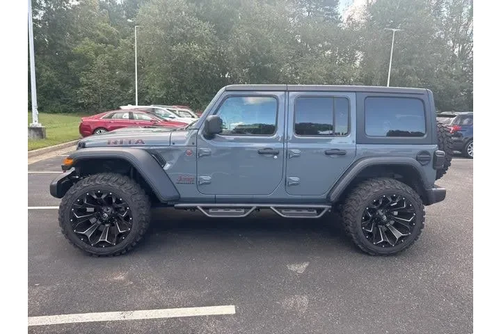 Jeep Wrangler 2024 4x4 Rubic image 3