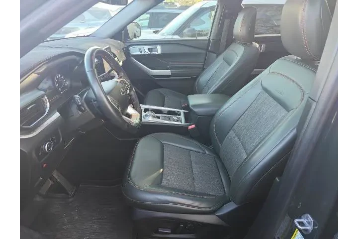 $38841 : Ford Explorer 2023 AWD Timbe image 6