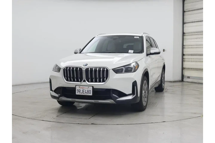 $33998 : BMW X1 2023 AWD xDrive28i 4d image 4