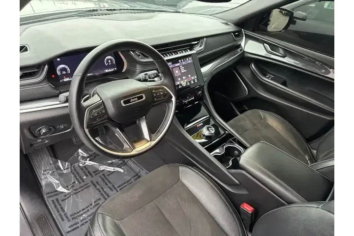 $27990 : Jeep Grand Cherokee 2022 4x4 image 9