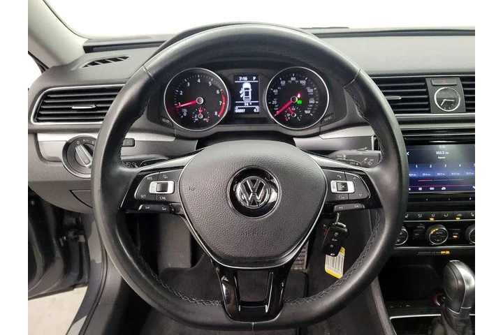 $14599 : Volkswagen Passat 2017 1.8T image 10