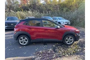 $19900 : Hyundai KONA 2023 AWD SEL 4d thumbnail