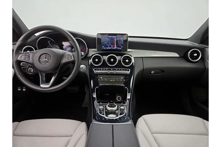 $25998 : Mercedes-Benz C-Class 2018 C image 9