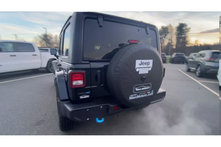 $31472 : Jeep Wrangler 2024 4x4 Willy image 9