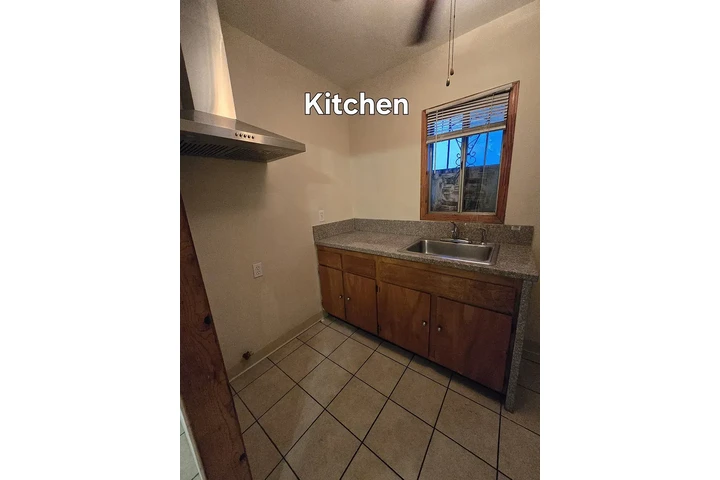 $950 : Huntington Park📍 image 3