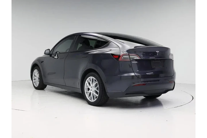 $33998 : Tesla Model Y 2024 Long Rang image 2