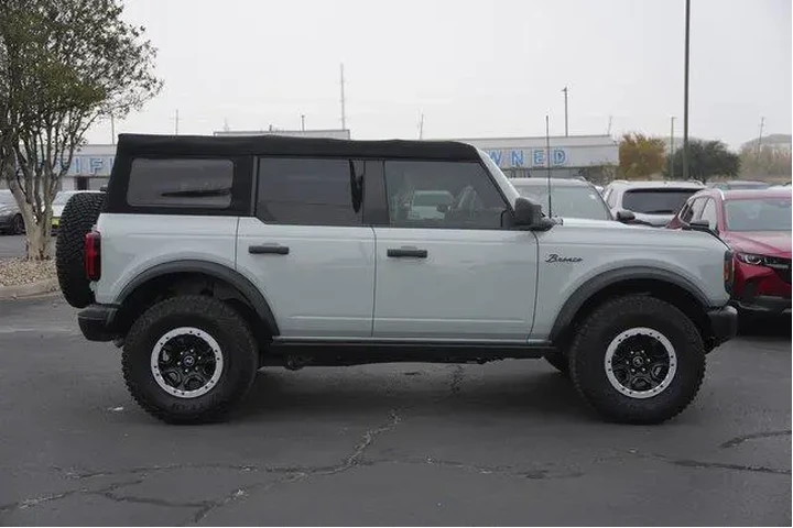 $39589 : Ford Bronco 2022 4x4 Base Ad image 5