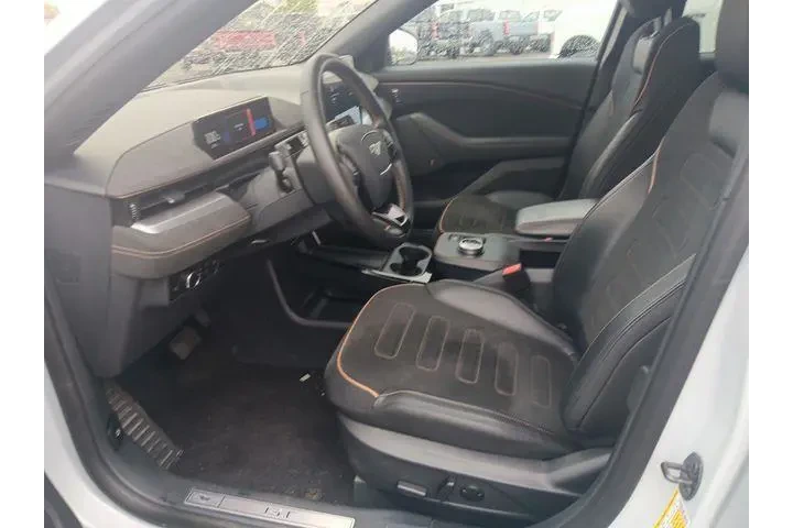 $37995 : Ford Mustang Mach-E 2023 AWD image 8