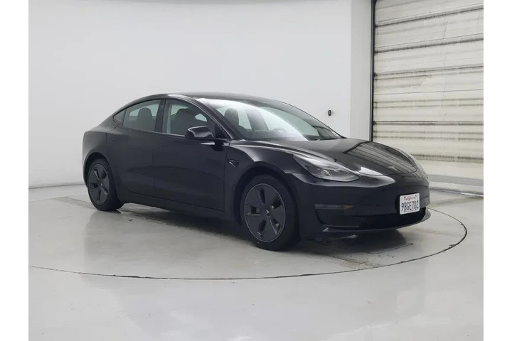 $29998 : Tesla Model 3 2022 AWD Long image 1