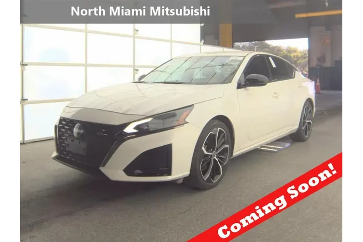 $19790 : Nissan Altima 2024 2.5 SR 4d image 1