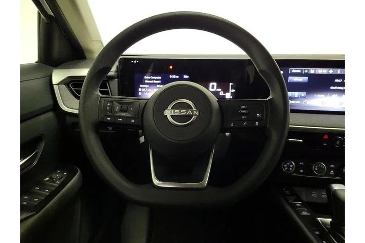 $22998 : Nissan Kicks 2025 SV 4dr Cro image 10