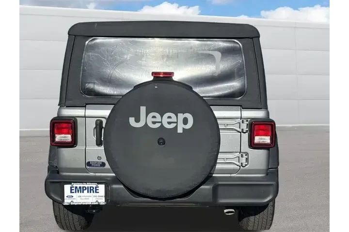 $21630 : Jeep Wrangler 2018 4x4 Sport image 4