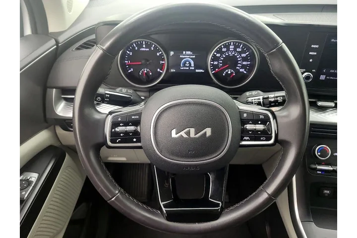 $28998 : Kia Carnival 2024 LX 4dr Min image 10