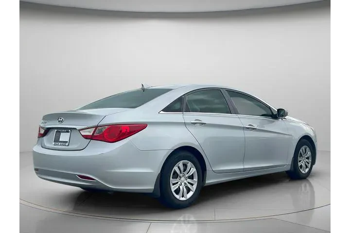 $5991 : Hyundai SONATA 2011 GLS 4dr image 7