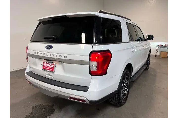 $37404 : Ford Expedition 2024 4x4 XLT image 3