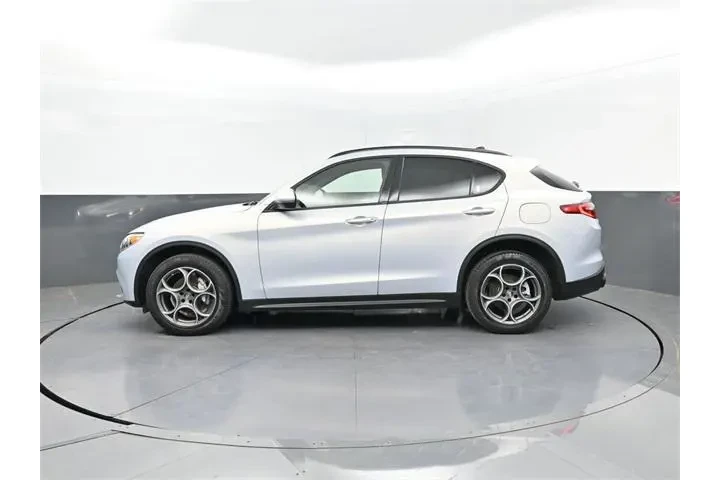 $23267 : Alfa Romeo Stelvio 2022 AWD image 2