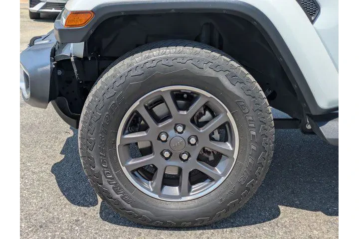 $37000 : Jeep Gladiator 2020 4x4 Over image 9
