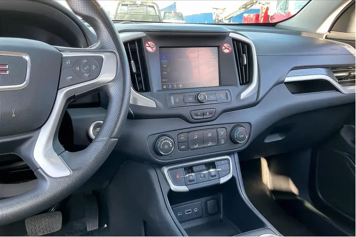 $22599 : GMC Terrain 2024 SLE 4dr SUV image 6