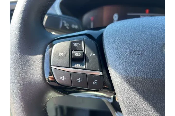 $23795 : Ford Escape 2024 AWD Active image 6