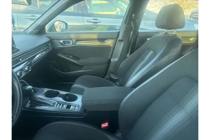 $24838 : Honda Civic 2023 Sport 4dr H image 7