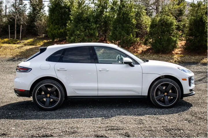 $35395 : Porsche Macan 2021 AWD S 4dr image 9