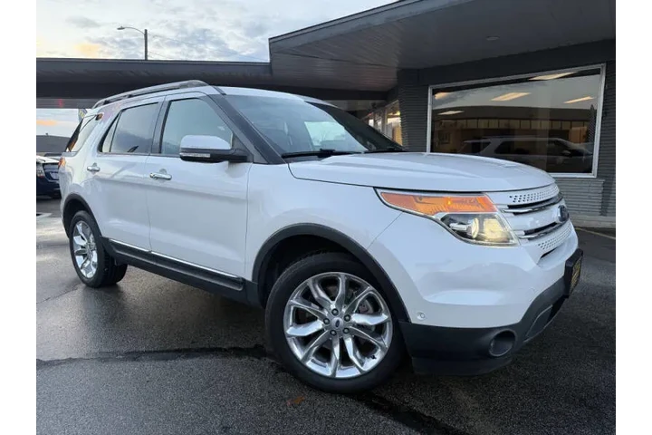$11750 : 2015 Explorer Limited image 10