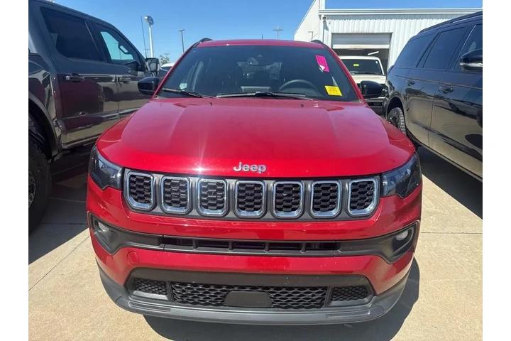 $21900 : Jeep Compass 2025 4x4 Latitu image 1