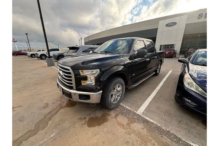 $11400 : Ford F-150 2016 4x2 XLT 4dr image 2