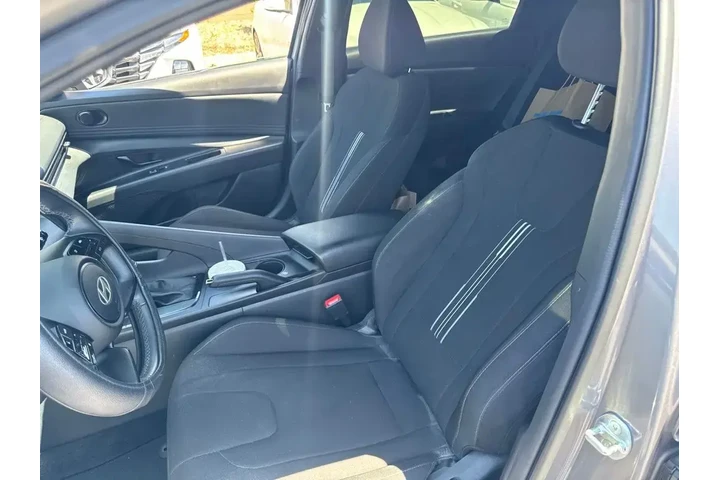 $21995 : Hyundai ELANTRA 2025 SEL Spo image 6