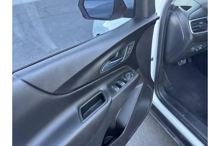 $17599 : Chevrolet Equinox 2021 LT 4d image 6