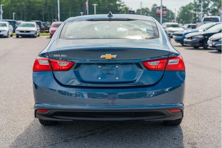 $24287 : Chevrolet Malibu 2025 LS 4dr image 6