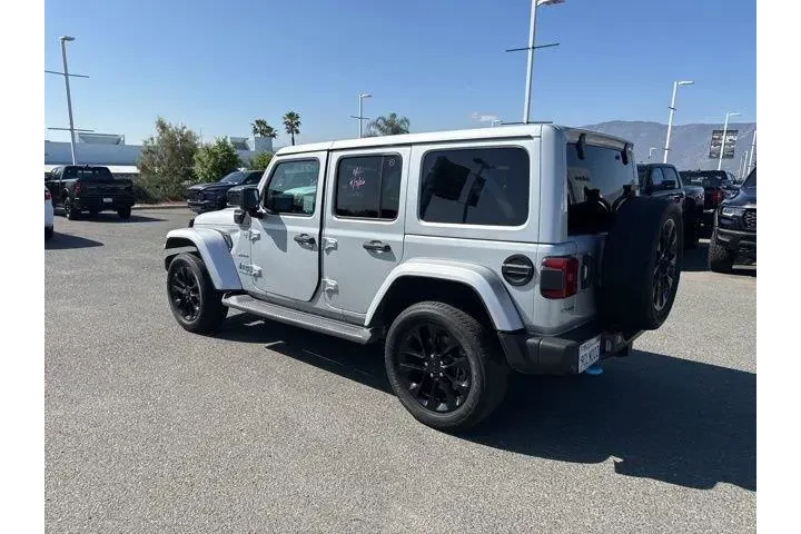 $30744 : Jeep Wrangler Unlimited 2022 image 7