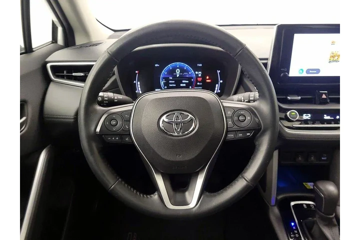 $27998 : Toyota Corolla Cross 2023 XL image 10