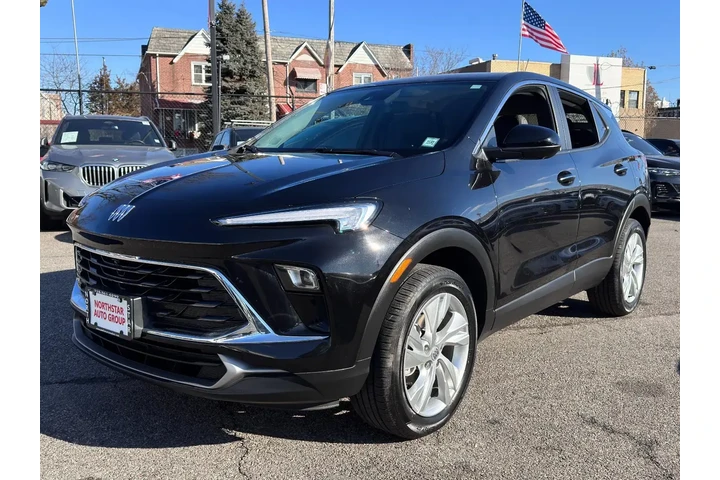 $18695 : Buick Encore GX 2024 AWD Pre image 1