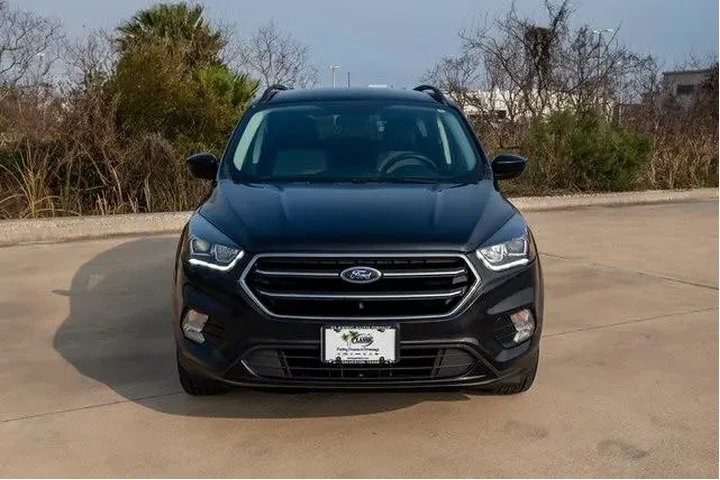 $12686 : Ford Escape 2018 SE 4dr SUV image 2
