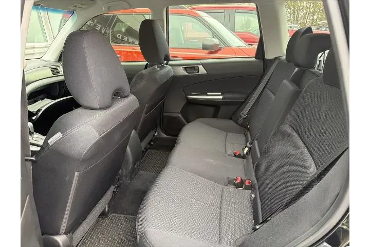 $8409 : Subaru Forester 2013 AWD 2.5 image 8