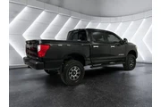 $26291 : Nissan Titan 2021 4x2 SV 4dr thumbnail