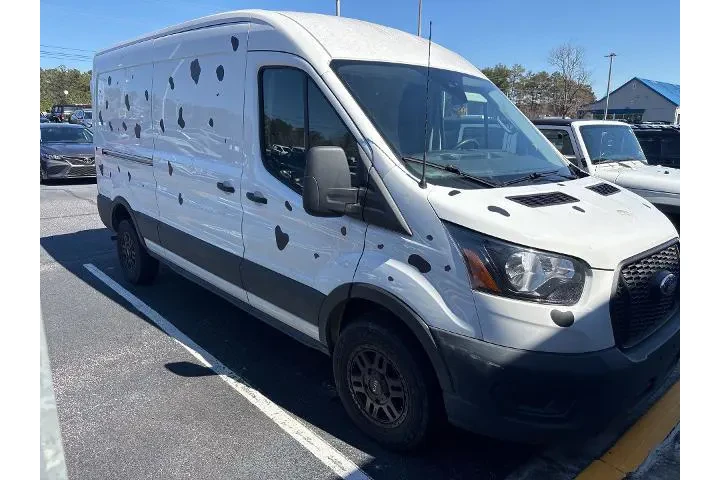 $32999 : Ford Transit 2023 250 3dr SW image 2