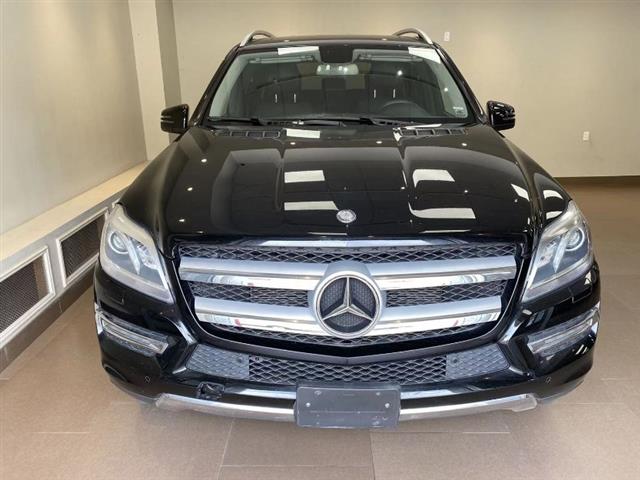 $23999 : Used 2013 GL-Class 4MATIC 4dr image 2