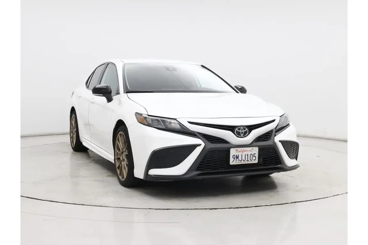 $25998 : Toyota Camry 2024 SE 4dr Sed image 1