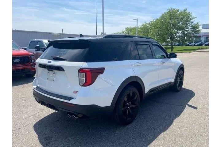 $29575 : Ford Explorer 2020 AWD ST 4d image 3