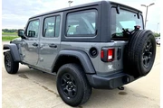 Jeep Wrangler Unlimited 2022 thumbnail