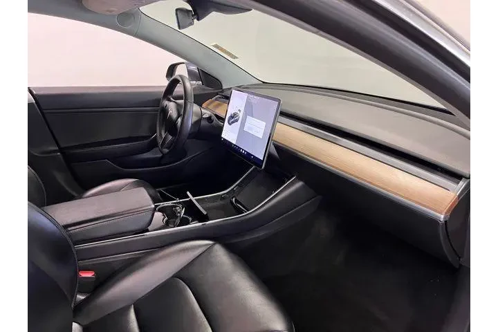 $19949 : Tesla Model 3 2019 image 10