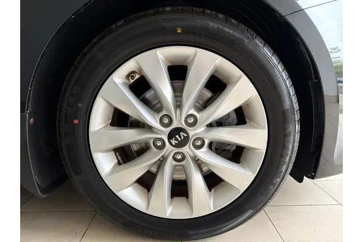 $10294 : Kia Optima 2018 EX 4dr Sedan image 8