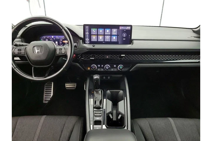 $26998 : Honda Accord Hybrid 2023 Spo image 9