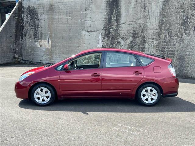 $8488 : 2005 Prius image 5