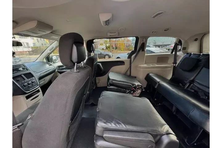 2015 DODGE GRAND CARAVAN PASS image 7