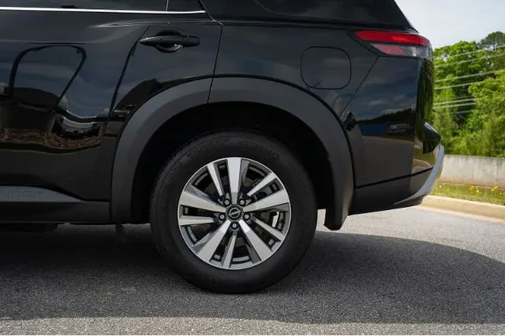 $36988 : Nissan Pathfinder 2024 SL 4d image 6